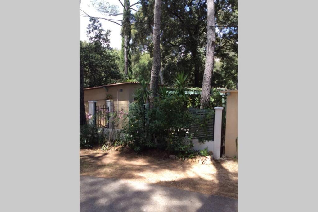 Hébergement de vacances Cabanon à Sur Au Coeur De Portissol. *